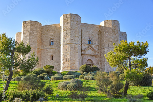 Italy, Castel del Monte, UNESCO heritage site, 13th century fortress