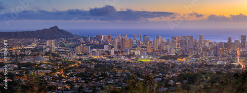 Panoramic view of Honolulu city, Waikiki and Diamond Head from Tantalus lookout