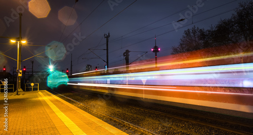 train speed lights at night