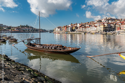 Porto boat with wine barrels