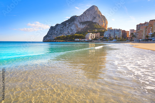 Playa de Fossa beach in Calpe and Ifach