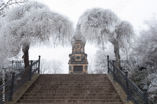 Denkmal für die deutsch-französischen Krieg 1870 / 71 im Fürstenwallpark, Magdeburg