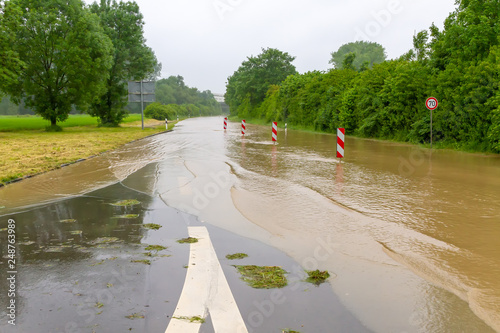 Hochwasser - Neckar bei Unterensingen