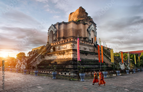 Wat chedi luang temple
