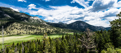 Vacations in Colorado. Picturesque valleys and mountain peaks of the Rocky Mountains 