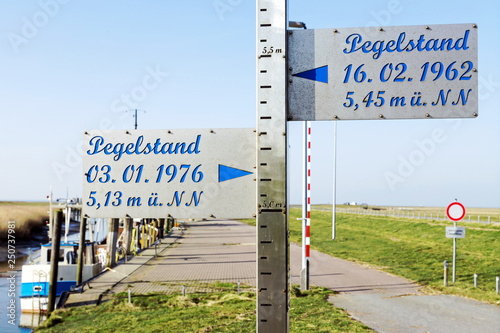 Sturmflut an der Nordseeküste, Pegelstand 1962 und 1976