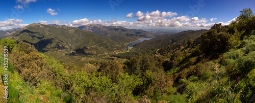 Sardegna, paesaggio delle campagne di Villacidro e lago di Leni 