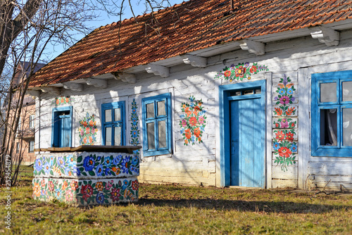 Kolorowa chata w Zalipiu