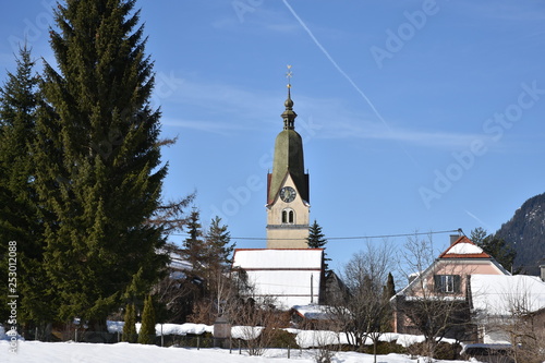 Bad Bleiberg, Thermalbad, geschlossen, Bleiberg, Kärnten, Turm, Kirchturm, Plajberk pri Beljaku, Kurort, Villach Land, Bleiberger Erzberg, Hochtal, Dobratsch, Bergwerk, Kirche, Pfarrkirche, Heiliger F