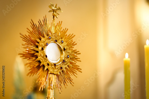 Ostensorial adoration in the catholic church