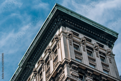 The Bank of the Metropolis building is located at 31 Union Square West in Manhattan, New York City