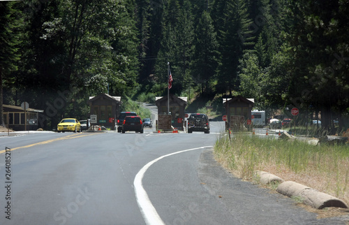 Arch Rock Entrance to Yosemite National Park