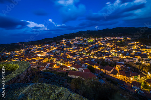 Miasto Montanchez w dzielnicy Caceres w prowincji Estremadura w Hiszpanii