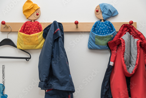 Garderobe für Kinder - Nahaufnahme