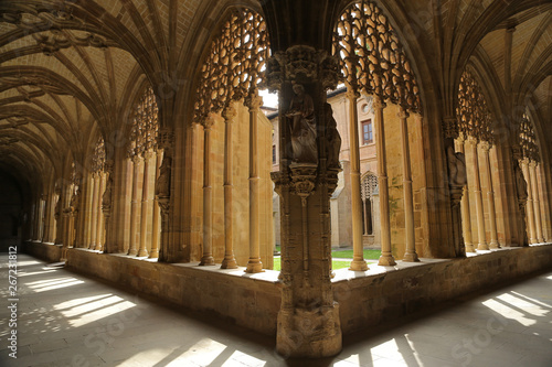 Claustro del Monasterio de Santa María La Real, Nájera, La Rioja.