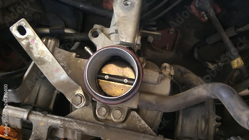 Car throttle body