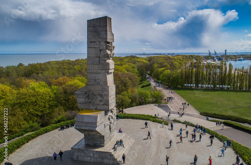 Pomnik Westerplatte ku pamięci polskich obrońców z lotu ptaka