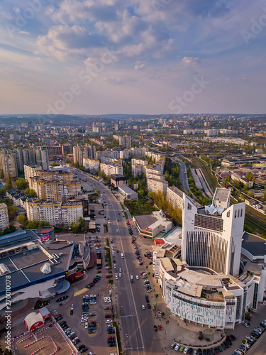 Widok z lotu ptaka drone miasta Kiszyniów