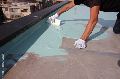 分譲マンションのウレタン塗膜での屋上防水工事