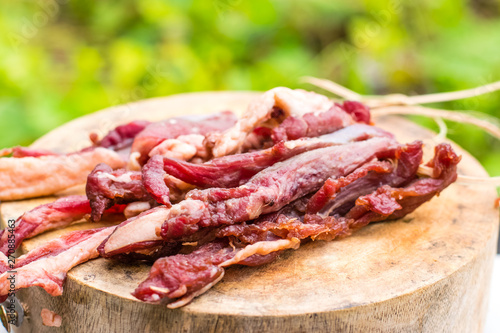 Dried meat slices