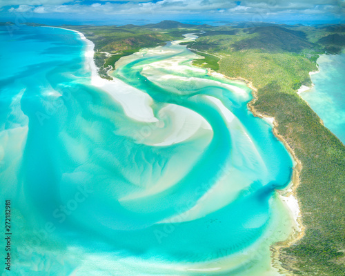 Hill Inlet at Whitehaven Beach on Whitesunday Island, Queensland, Australia