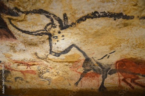 AUROCH GROTTE DE LASCAUX II PÉRIGORD NOIR DORDOGNE FRANCE 