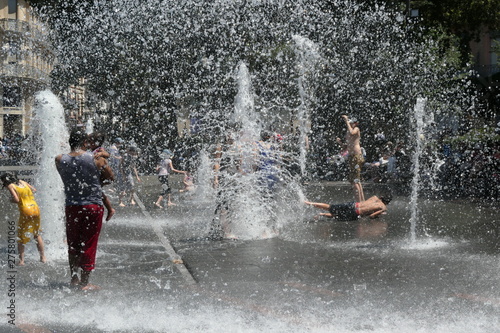 canicule jets d'eau