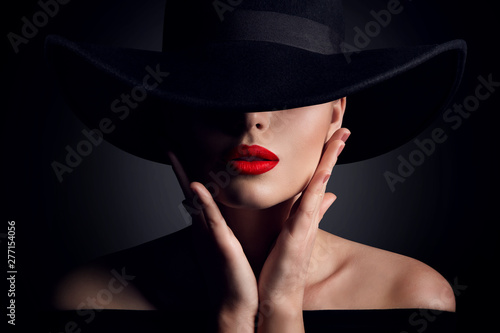 Woman Hat and Lips, Elegant Fashion Model Retro Beauty Portrait in Black