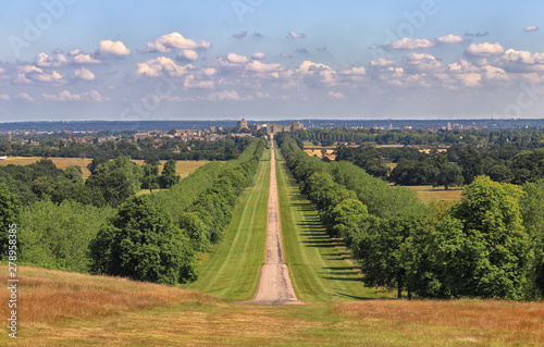 The Long Walk and Windsor Castle