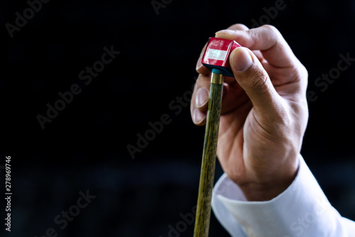 Customising and add to the snare of the head of the snooker chalking the stick or cue.