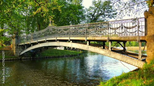 alte Brücke zur Liebesinsel beim Schloss Mirow in Mecklenburg