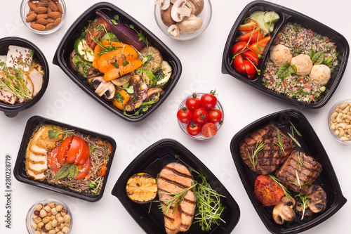 Restaurant healthy food delivery in take away boxes