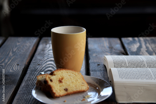 Second breakfast, coffee and cake