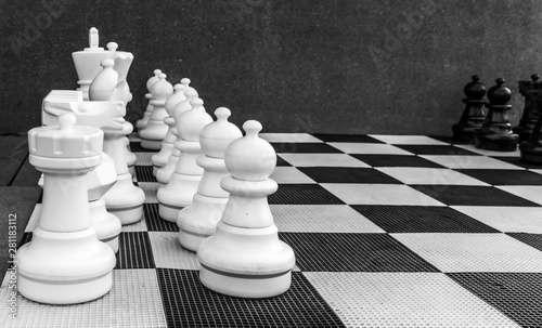Szachy, warcaby , figury na szachownicy