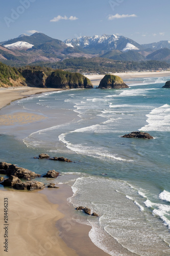 OR, Oregon Coast, Ecola State Park, Crescent Beach, Cannon Beach and Haystack Rock in background