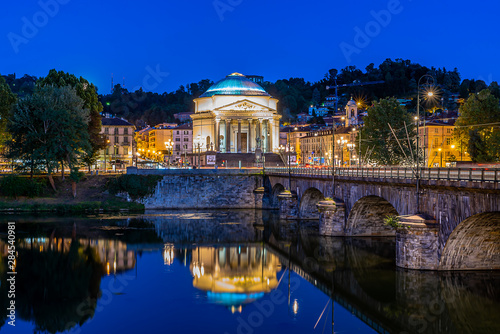 Torino di notte