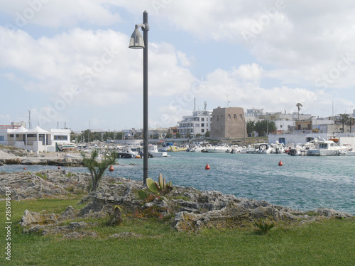 Santa Foca is the biggest touristic village in Melendugno district in Salento. It has an important touristic port for boats ; a sandy beach where peolple spend their holiday ;a medieval watching tower