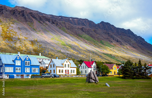 Iceland, natural wonders and traditions