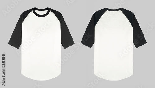 Set of raglan t shirt in front and back view isolated on background. blank plain raglan 3/4 sleeve black and white. ready for mockup or presentation your design.
