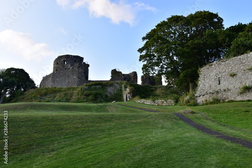 zamek Dundrum Castle