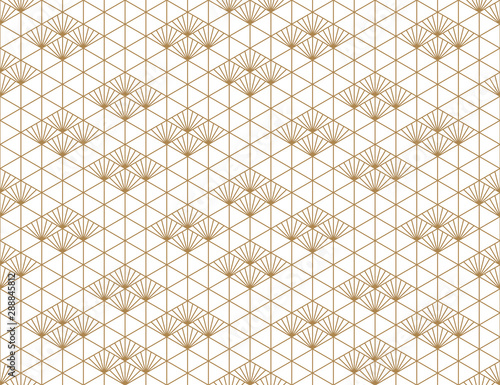 Seamless japanese pattern shoji kumiko in golden.