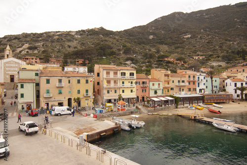 isola del giglio borgo Giglio lungo le sponde dell'isola toscana Italia