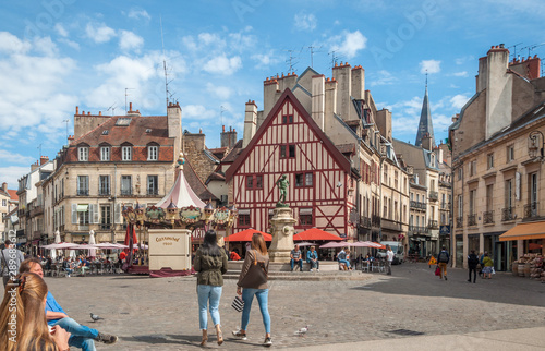 Place François Rude à Dijon