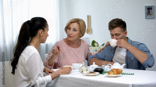 Girlfriend visiting overprotective mother of boyfriend, unhealthy relations