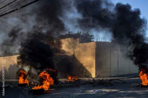 Street protest haiti 