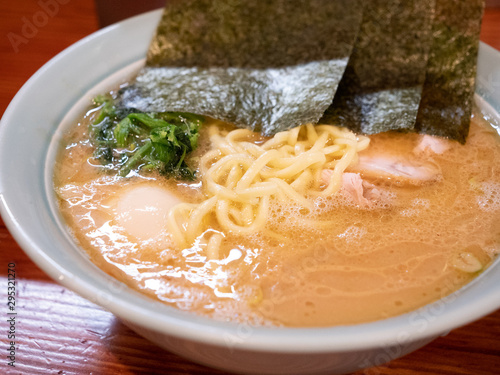 横浜家系ラーメン 日本 麺料理