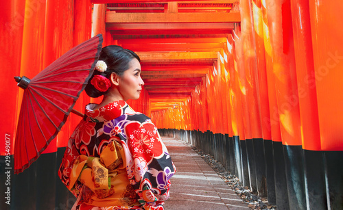 Women in traditional japanese kimonos walking at Fushimi Inari Shrine in Kyoto, Japan, Kimono women and umbrella, Kyoto 