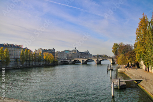 bridge over the river Sene