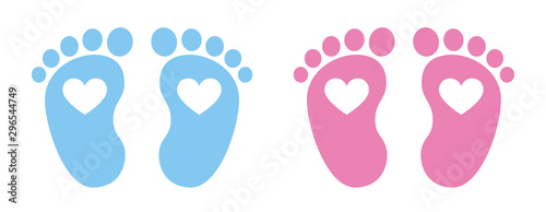 Baby foot barefoot heart icon