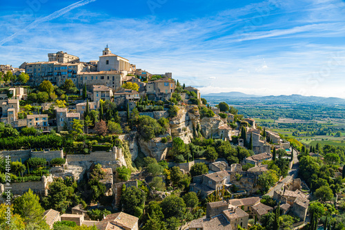 Medieval hilltop town of Gordes. Provence, Luberon national park.